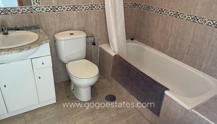 Te koop - Huis - Stadswoning - Daya Nueva - Daya Nueva Centro