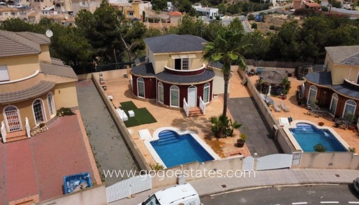 Te koop - Huis - Vrijstaande Villa - Pilar De La Horadada - Pilar de la Horadada Centro