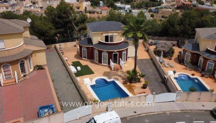 Te koop - Huis - Vrijstaande Villa - Pilar De La Horadada - Pilar de la Horadada Centro