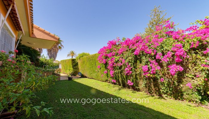 Te koop - Huis - Vrijstaande Villa - Orihuela - Campoamor