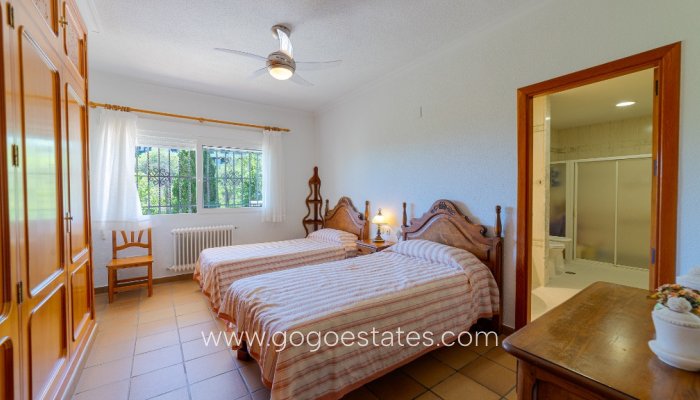 Te koop - Huis - Vrijstaande Villa - Orihuela - Campoamor