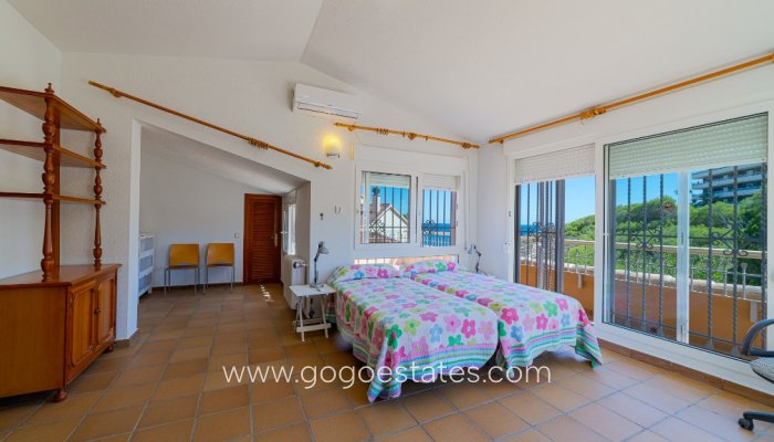 Te koop - Huis - Vrijstaande Villa - Orihuela - Campoamor