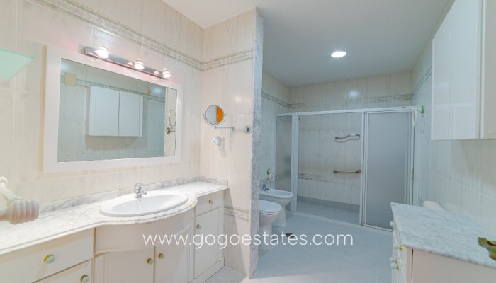 Te koop - Huis - Vrijstaande Villa - Orihuela - Campoamor