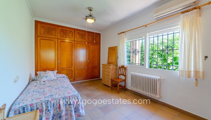 Te koop - Huis - Vrijstaande Villa - Orihuela - Campoamor