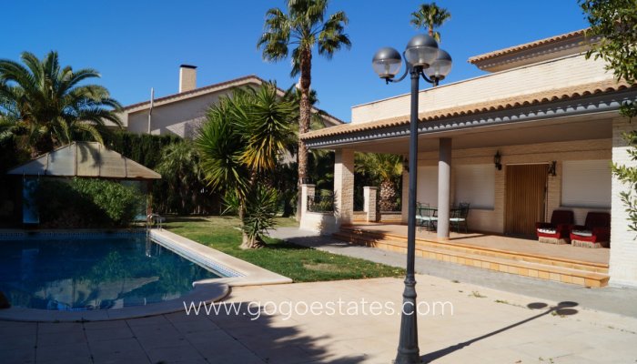 Te koop - Huis - Vrijstaande Villa - Elda - Elda Centro