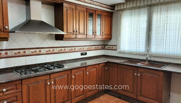 Te koop - Huis - Vrijstaande Villa - Elda - Elda Centro