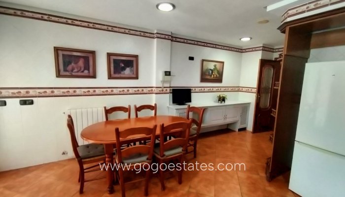 Te koop - Huis - Vrijstaande Villa - Elda - Elda Centro