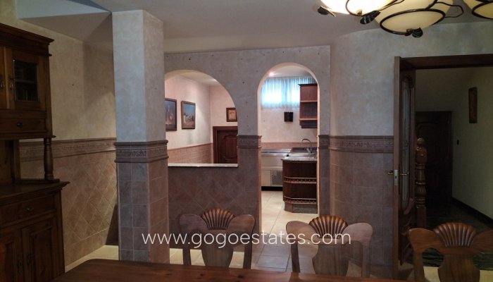 Te koop - Huis - Vrijstaande Villa - Elda - Elda Centro