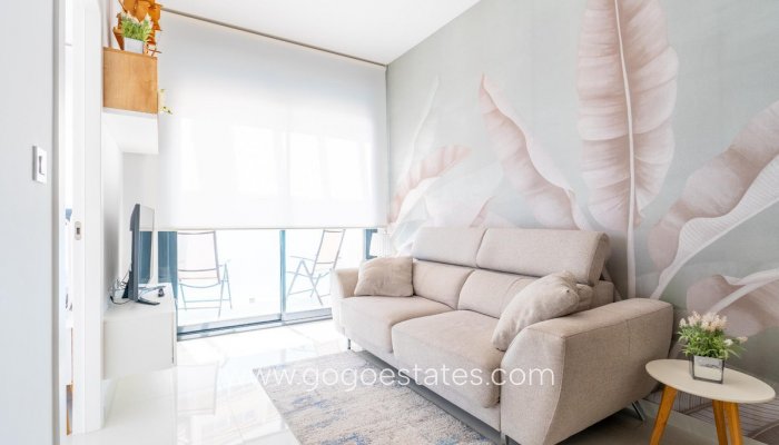 Te koop - Appartement - Appartement op de middelste verdieping - Torrevieja - Torrevieja Centro