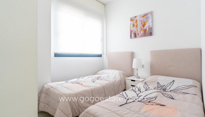 Te koop - Appartement - Appartement op de middelste verdieping - Torrevieja - Torrevieja Centro