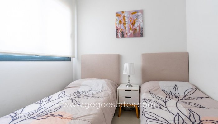 Te koop - Appartement - Appartement op de middelste verdieping - Torrevieja - Torrevieja Centro