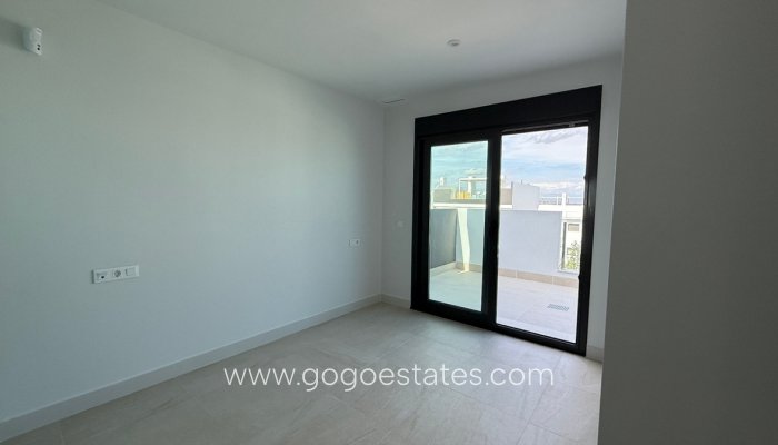 Revente - Appartement - Appartement au rez-de-chaussée - Torrevieja - Torrevieja Centro