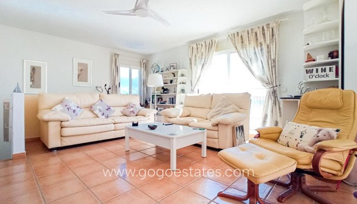 Te koop - Huis - Vrijstaande Villa - La Nucía - La Nucia Centro