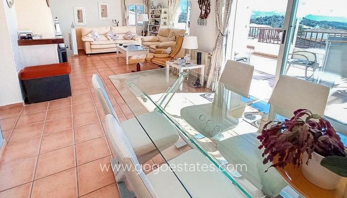 Te koop - Huis - Vrijstaande Villa - La Nucía - La Nucia Centro