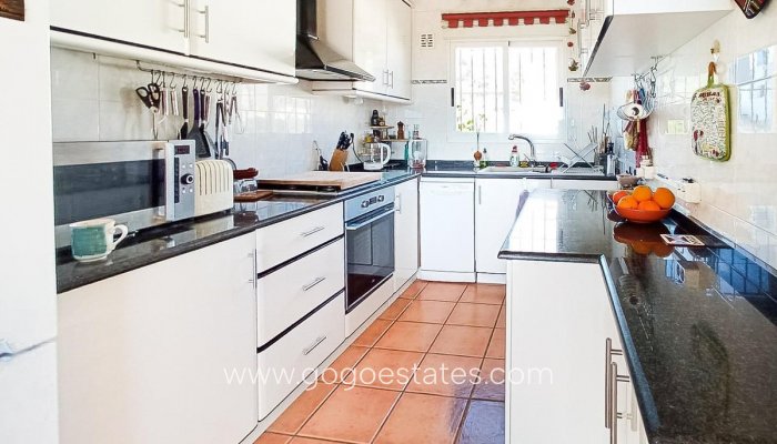 Te koop - Huis - Vrijstaande Villa - La Nucía - La Nucia Centro