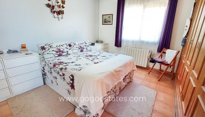 Te koop - Huis - Vrijstaande Villa - La Nucía - La Nucia Centro