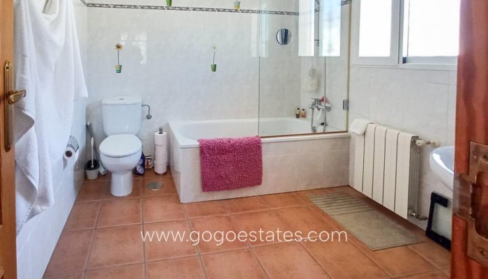 Te koop - Huis - Vrijstaande Villa - La Nucía - La Nucia Centro