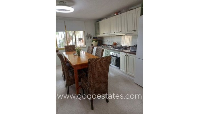Te koop - Huis - Grotwoning - Alicante - Alcoraya