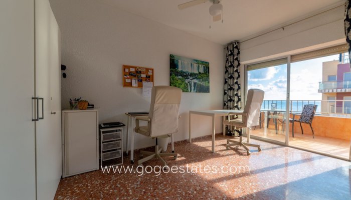 Te koop - Appartement - Appartement op de middelste verdieping - Orihuela - Punta Prima