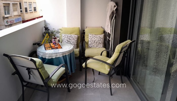 Te koop - Appartement - Appartement op de middelste verdieping - Torrevieja - Torrevieja Centro