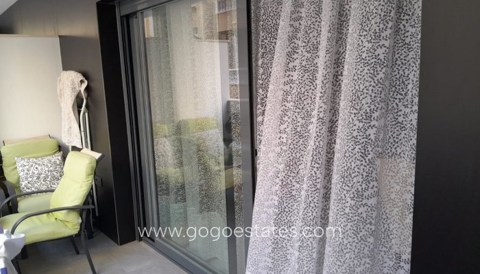 Te koop - Appartement - Appartement op de middelste verdieping - Torrevieja - Torrevieja Centro