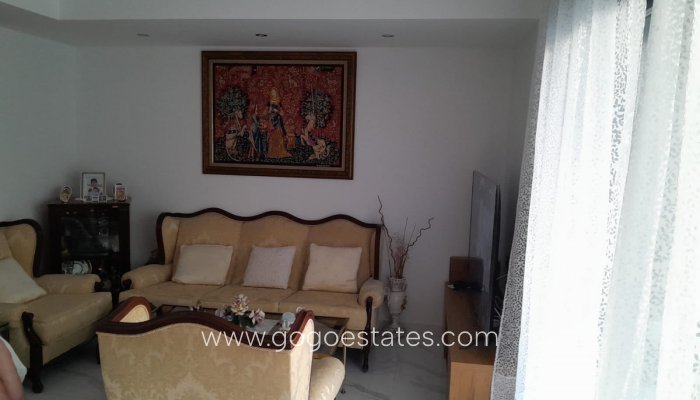 Te koop - Appartement - Appartement op de middelste verdieping - Torrevieja - Torrevieja Centro