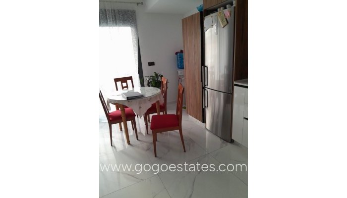 Te koop - Appartement - Appartement op de middelste verdieping - Torrevieja - Torrevieja Centro