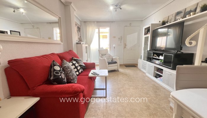 Te koop - Huis - Stadswoning - Torrevieja - La Mata