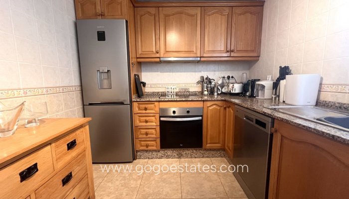 Te koop - Huis - Stadswoning - Torrevieja - La Mata