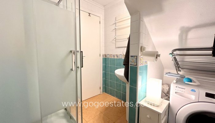 Te koop - Huis - Stadswoning - Torrevieja - La Mata