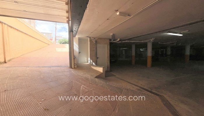 Te koop - Huis - Stadswoning - Torrevieja - La Mata