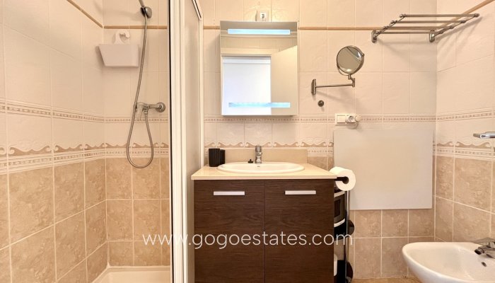 Te koop - Huis - Stadswoning - Torrevieja - Torrevieja Centro