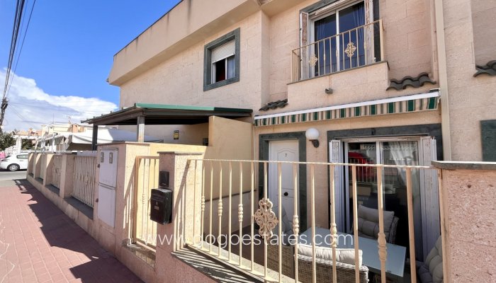 Te koop - Huis - Stadswoning - Torrevieja - Torrevieja Centro