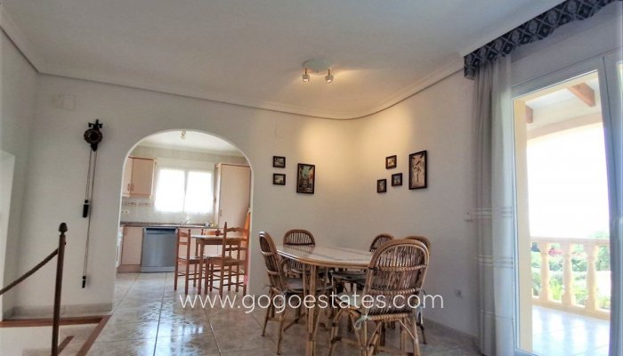 Te koop - Huis - Vrijstaande Villa - Calpe - Calpe Centro