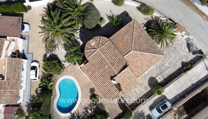 Te koop - Huis - Vrijstaande Villa - Calpe - Calpe Centro