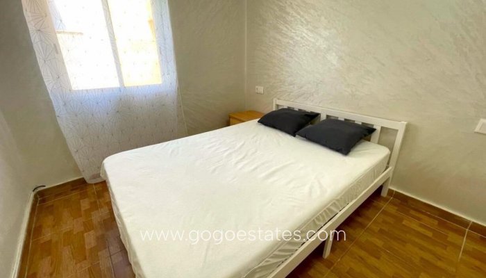 Te koop - Appartement - Appartement op de middelste verdieping - Alicante - Alicante Centro