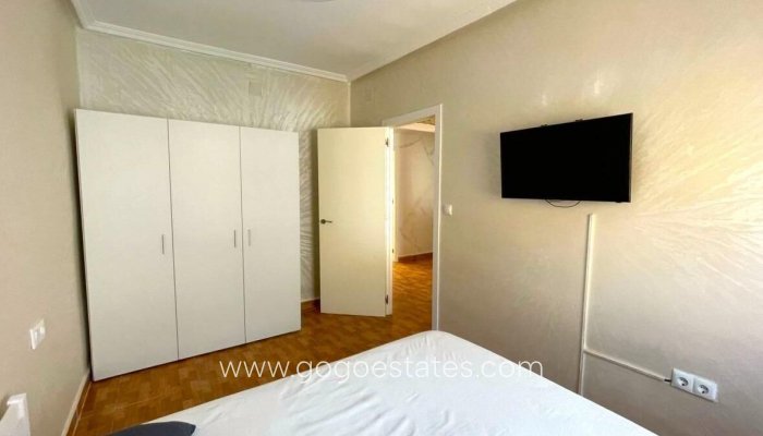 Te koop - Appartement - Appartement op de middelste verdieping - Alicante - Alicante Centro