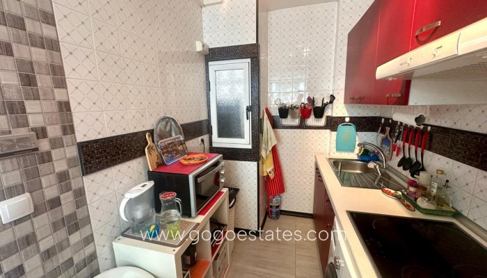 Te koop - Appartement - Appartement op de middelste verdieping - Alicante - Alicante Centro