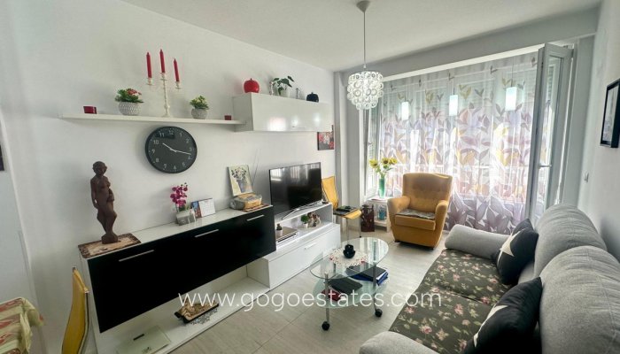 Te koop - Appartement - Appartement op de middelste verdieping - Alicante - Alicante Centro