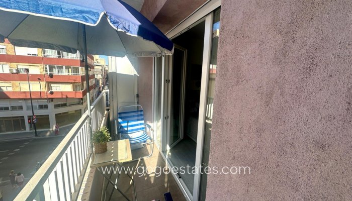 Te koop - Appartement - Appartement op de middelste verdieping - Alicante - Alicante Centro