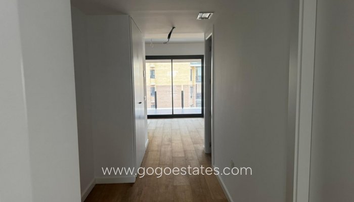 Te koop - Appartement - Appartement op de middelste verdieping - Alicante - Alicante Centro