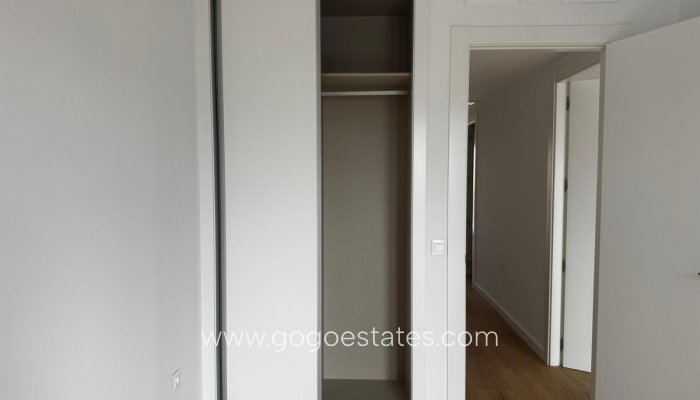 Te koop - Appartement - Appartement op de middelste verdieping - Alicante - Alicante Centro