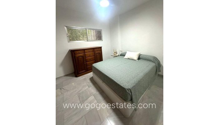 Te koop - Appartement - Appartement op de middelste verdieping - Alicante - Alicante Centro