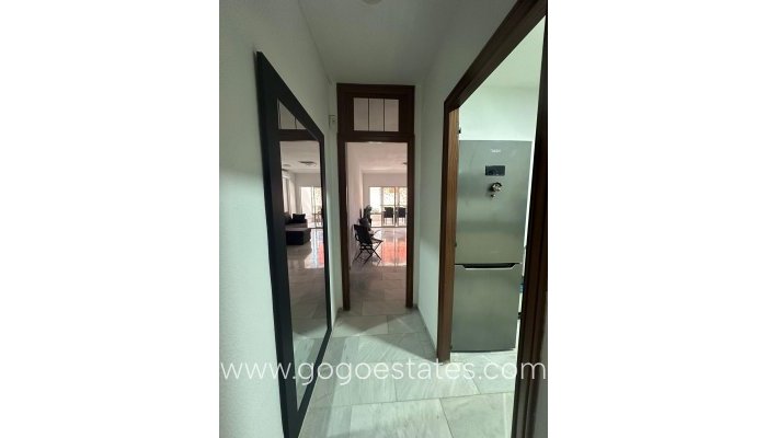Te koop - Appartement - Appartement op de middelste verdieping - Alicante - Alicante Centro