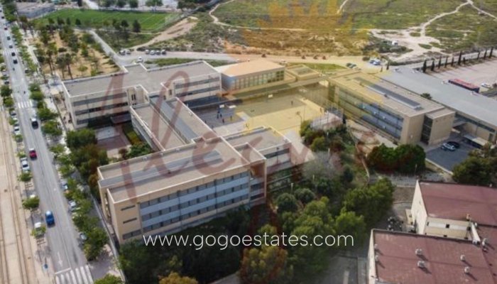 Te koop - Appartement - Appartement op de middelste verdieping - Alicante - Alicante Centro