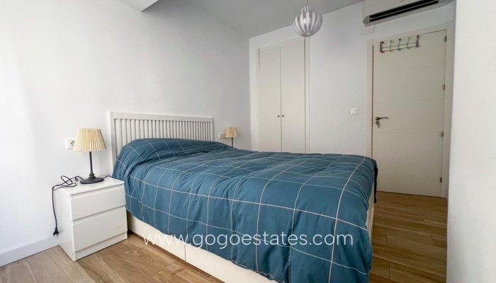 Te koop - Appartement - Appartement op de middelste verdieping - Alicante - Alicante Centro