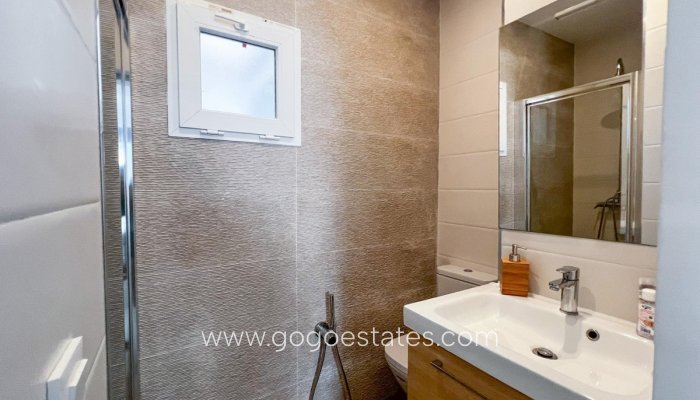 Te koop - Appartement - Appartement op de middelste verdieping - Alicante - Alicante Centro