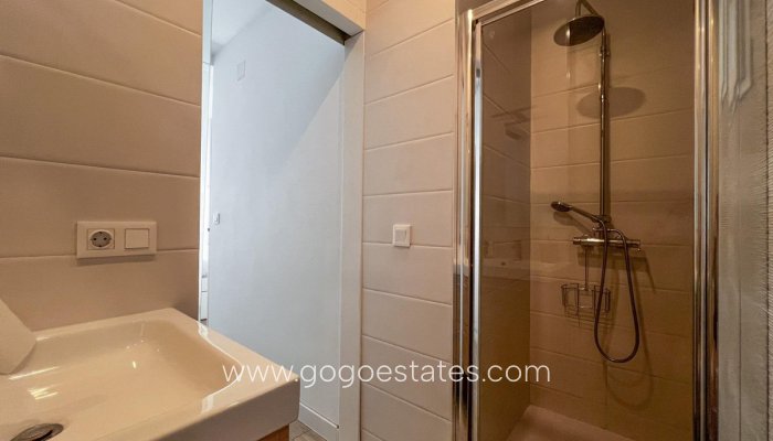 Te koop - Appartement - Appartement op de middelste verdieping - Alicante - Alicante Centro