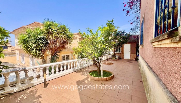 Te koop - Huis - Bungalow - Torrevieja - Torrevieja Centro