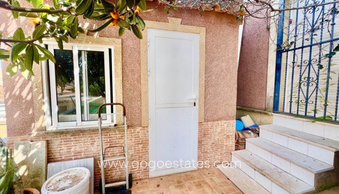 Te koop - Huis - Bungalow - Torrevieja - Torrevieja Centro